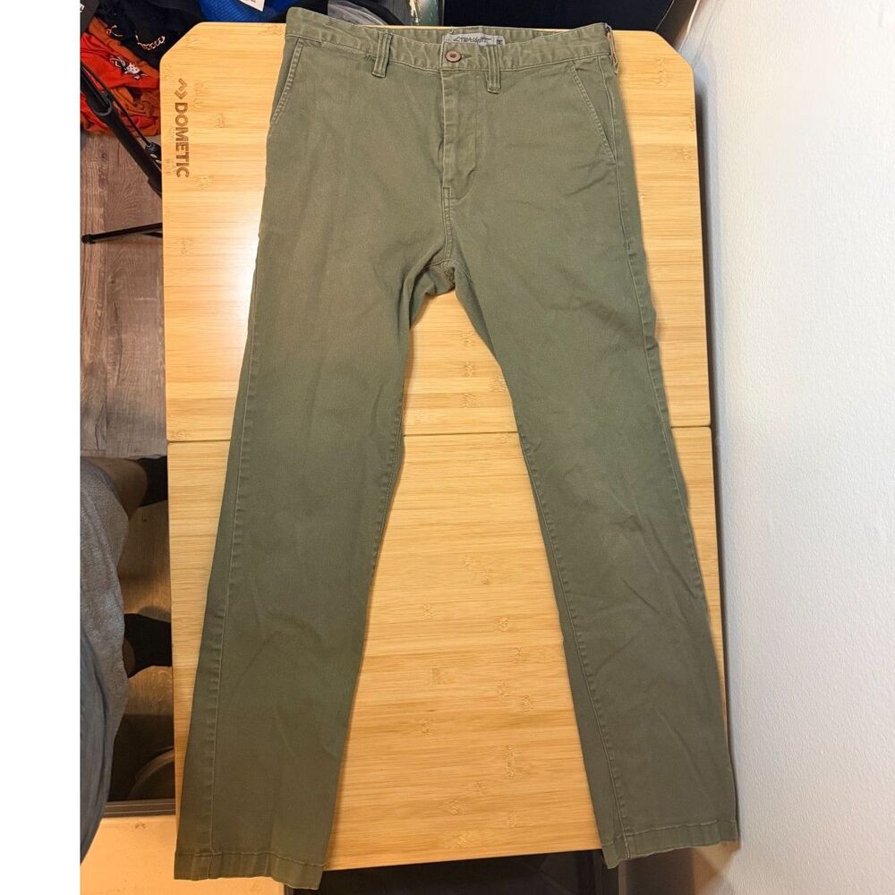 DC Shoes Chino Pants Mens 32x30 Straight Fit OD Green Skater Workwear Slacks